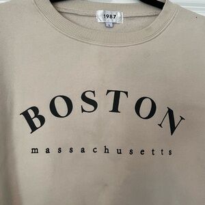 1987 label cropped Boston crew neck